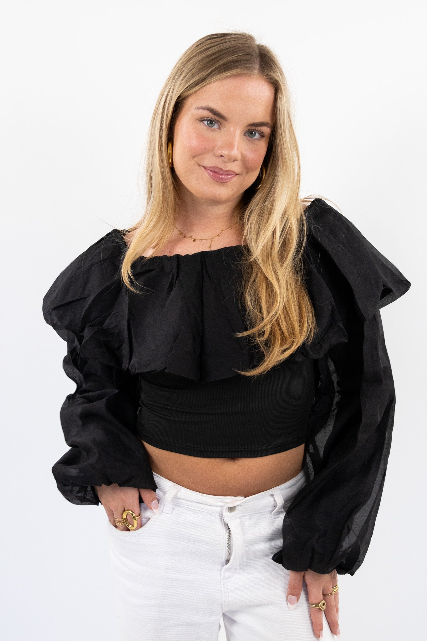 Noemie off shoulder top