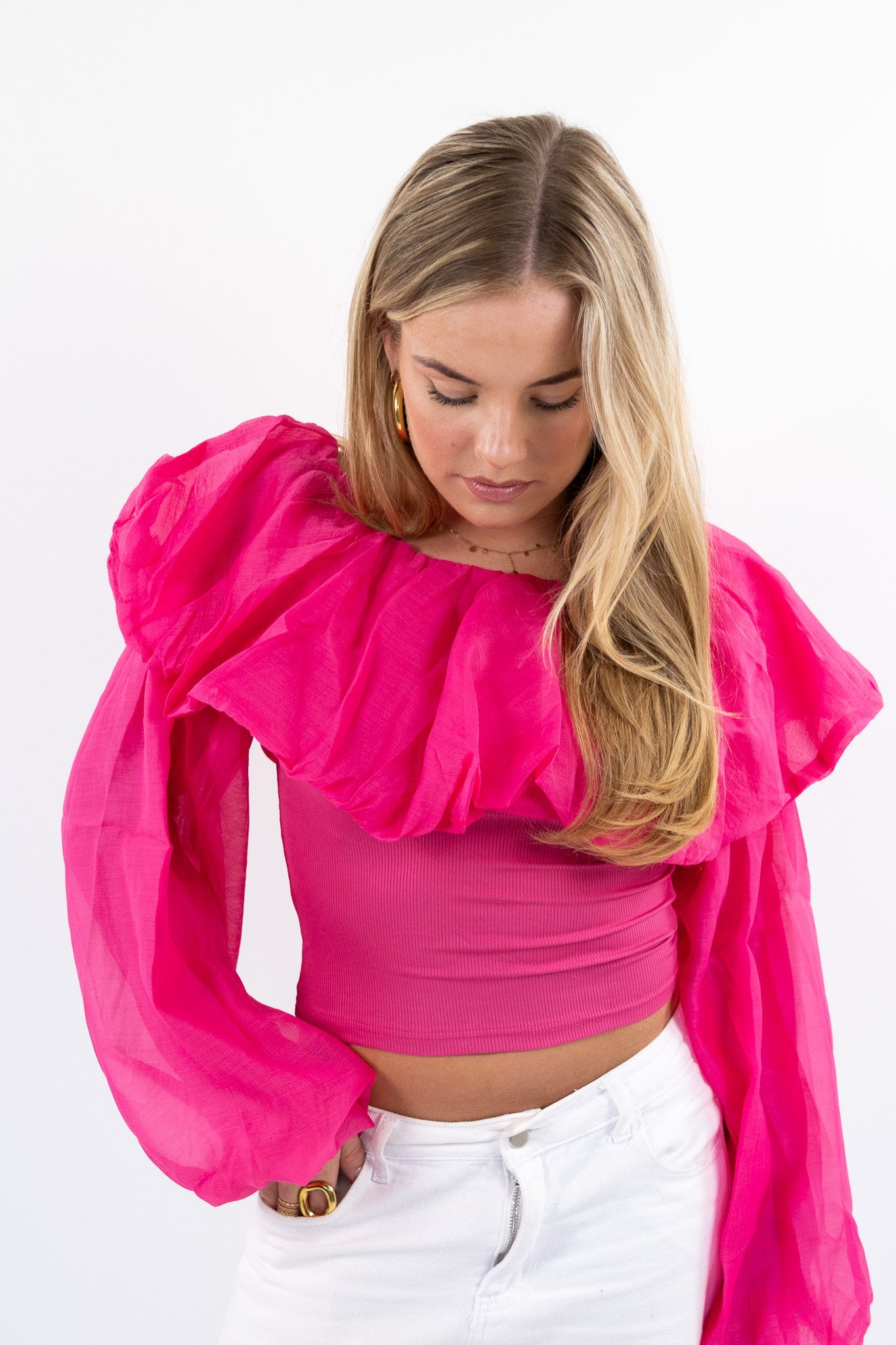Noemie off shoulder top